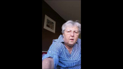 Goldschatz59: Převléká se ráno