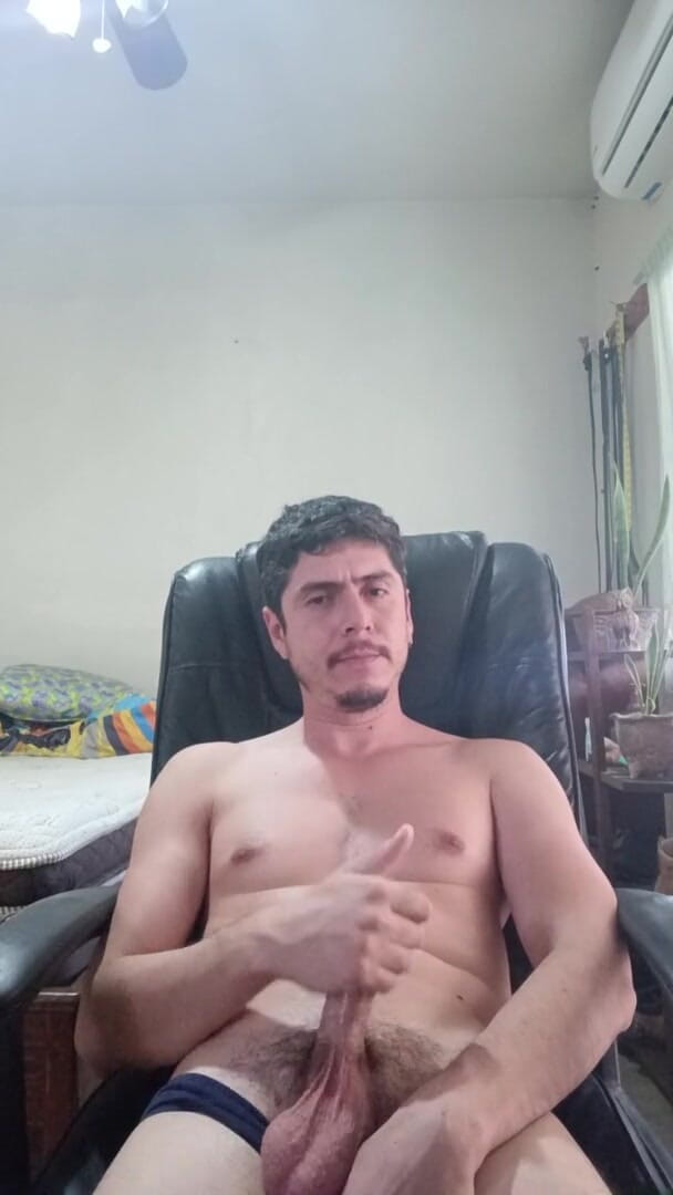 Tabasco Jake: Un beau mec se masturbe et eyaculate pour vous