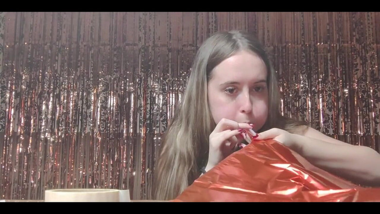 RavenHearth666VIP: バレンタインデーに向けて風船を膨らませる準備をする