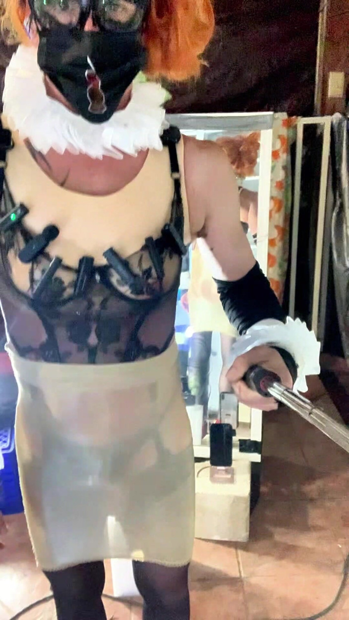 Benito414: Sexy Transgender Zlatý korzet spodní prádlo venku