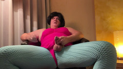 Nylon-Lottchen: Legging Yoga dengan Gaun Renang