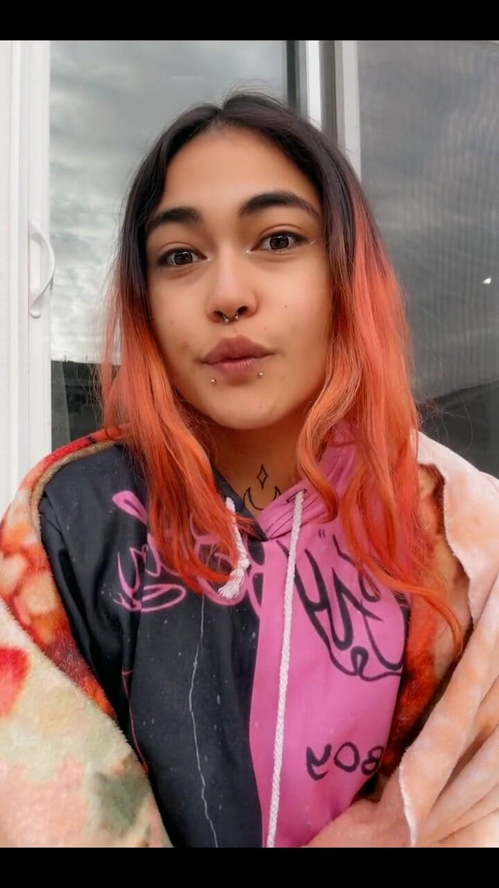 lilRavenFox: Dios mío, casi me olvidé de las actualizaciones de Lil...
