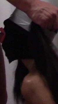 MILF nylon z kapturem i warkocze, balgagged, gardło jebana, ringgagged z spust w ustach