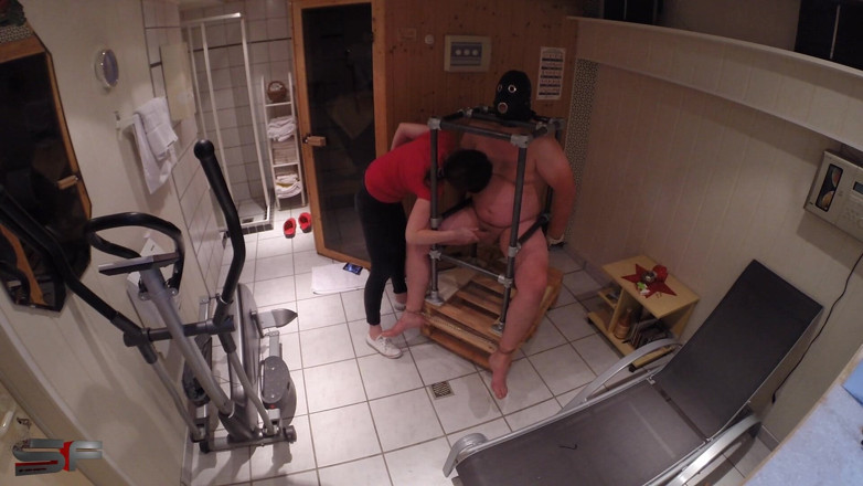 Lady-Sabrina Fetish: Device bondage