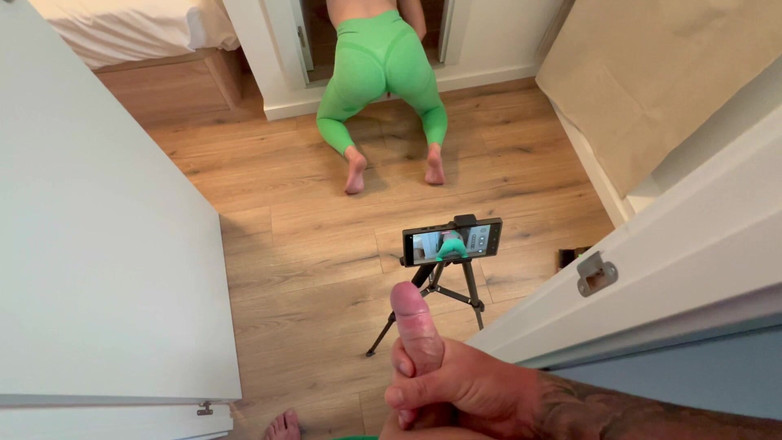 LaraRussian Doll: Lucky Guy Masturbates While His Girlfriend Shoots Porn Videos!!