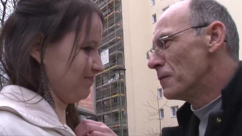 Muschi movie official: Vecchia e giovane figa scopano figa leccare sexy piccola bionda...