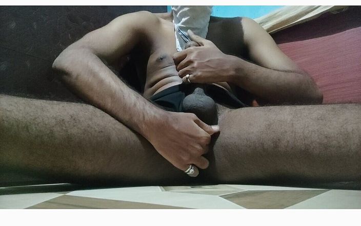 Porn maker Vigi: Stor svart indisk kuk