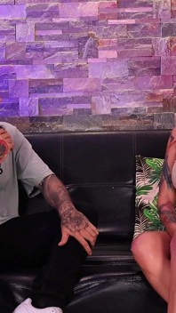 La Rossa Senetta Andrea Castro Ha Un'intervista Bollente Che Si Conclude Con Un Casino Con Brian Evansx