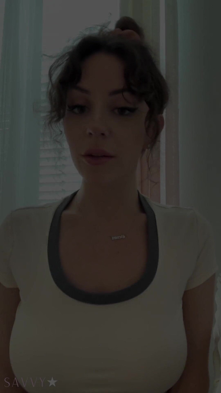 SavvyStar: ASMR branlette, coaching masturbatoire pour son copain - chuchote sa copine...