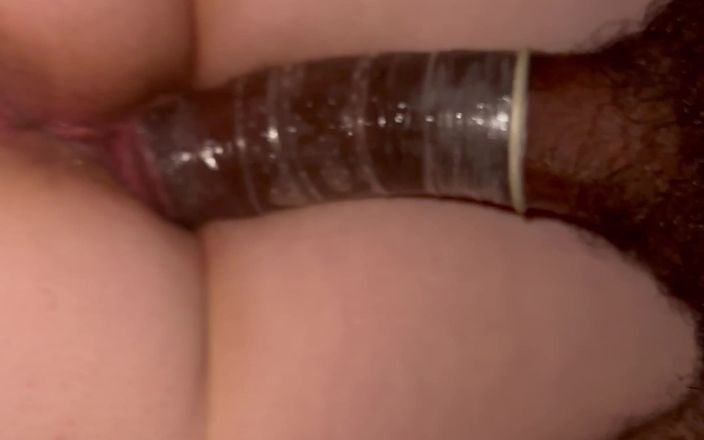 ScarletXoXo: Urmărește-mă la o mamă sexy tânără amatoare reală care încearcă să...