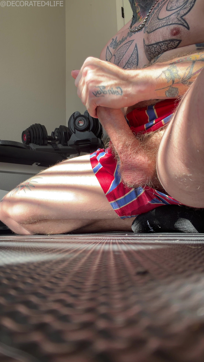 Brandon Reid: Shooting Load on Gym Mats