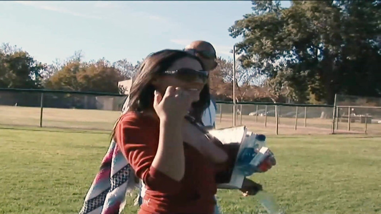 BestPorn85: Charley Chase büyük yaraklı zenci sevgilisiyle derin bir ırklararası sikişin tadını çıkarıyor