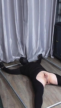 Ballbusting, piss-sklavin, domina-bondage
