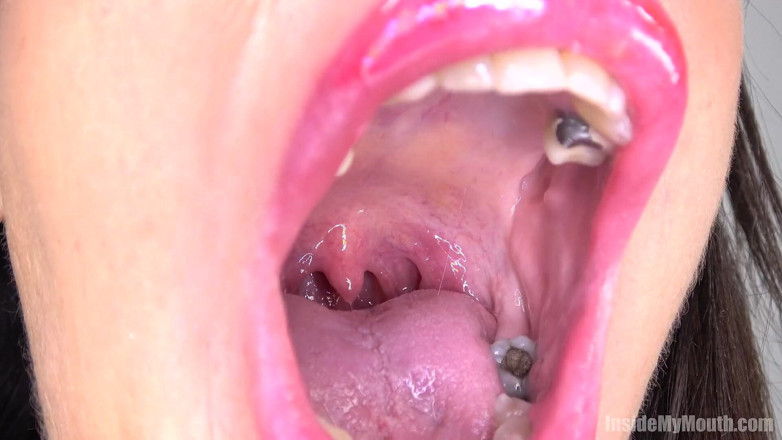 Inside My Mouth: Mouth fetish video with Valentina Sierra