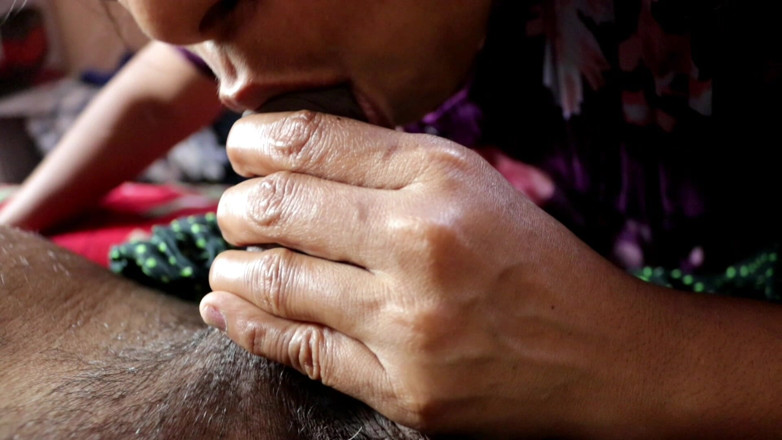 Bijukumar: Mulut gadis hot india dientot habis-habisan sama besar suaminya