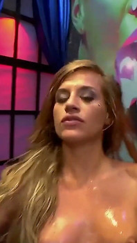 Ggg John Thompson - Blonde Cumslut Mega Gangbang