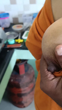 烹饪泰米尔夫妇时的厨房浪漫