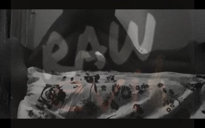 BigBlvckDique: Твинка с круглой жопой трахают