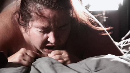 SexyNEBBW: Pancutan belakang awek montel seksi