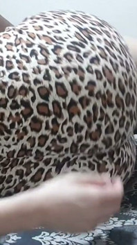 우리 집은 여행했고 내 친구가 나와 함께 들어가서 따먹었어 그리고 나는 가득 차지 않았어 나는 하와이가 나를 식히고 싶었다.