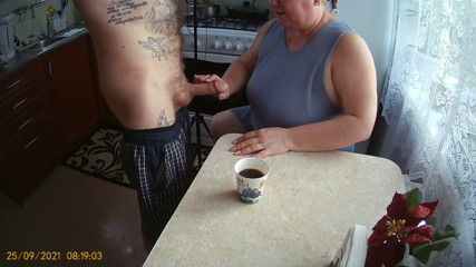 Zona901: Mi sono segato lo sperma nel mio bicchiere di caffè
