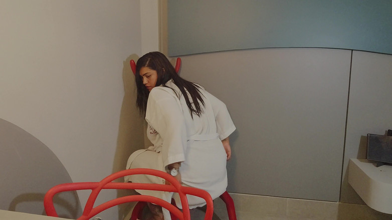 Nicoly Mattos: Anal Only: Slam My Ass Until It's Breached!