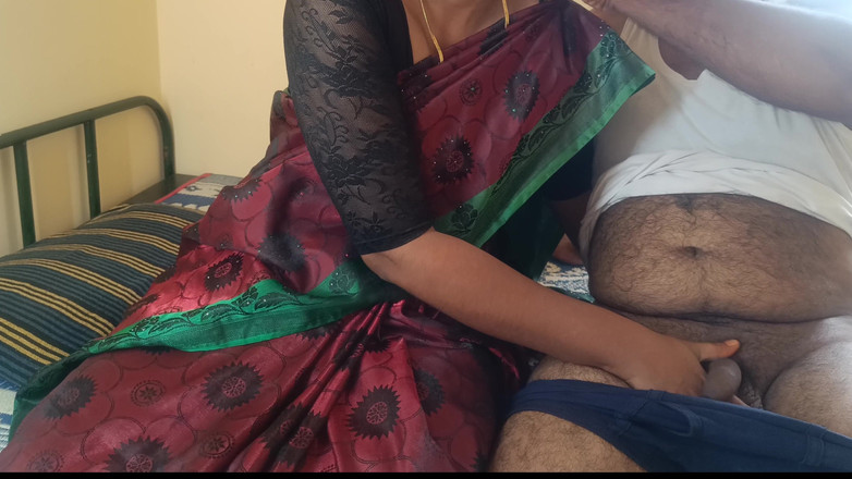 Magilmathi: オフィススタッフは飼い主とベッドをシェアした 4
