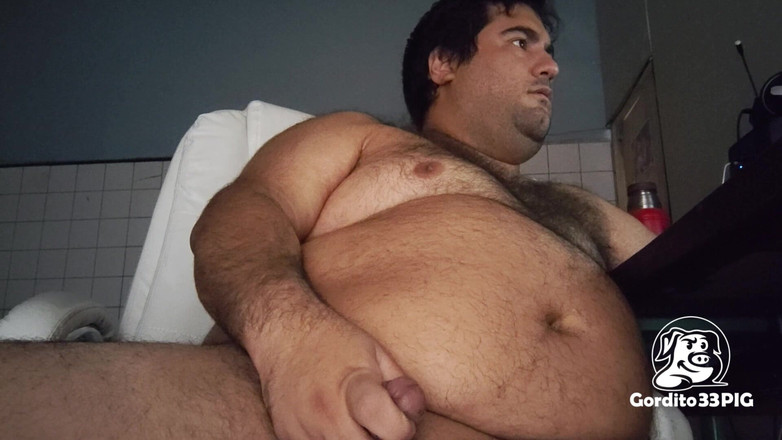 Gordito33PIG: Grasso che gioca ai videogiochi e si masturba