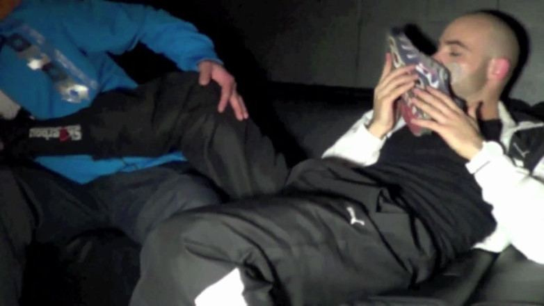Gaybareback: Clément se fait baiser par un scally boy