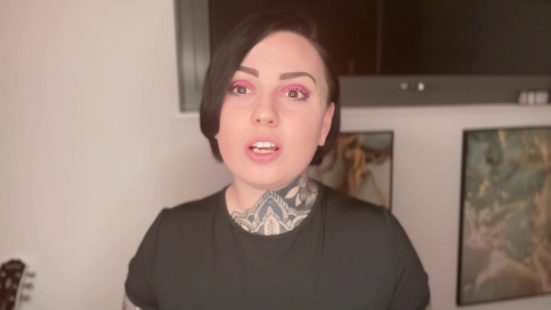 Miss Valentina: Buď moje obézní prasátko