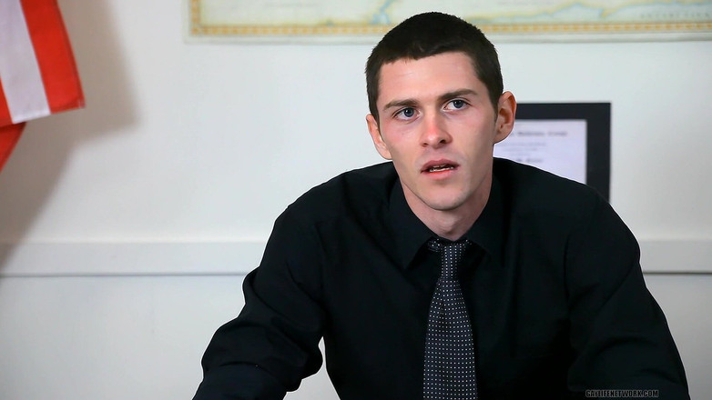 Teach Twinks: Entrevista com Bissexual Nate Kennedy