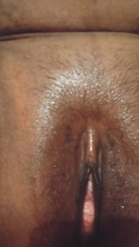Ena, étudiante desi, vidéo nue
