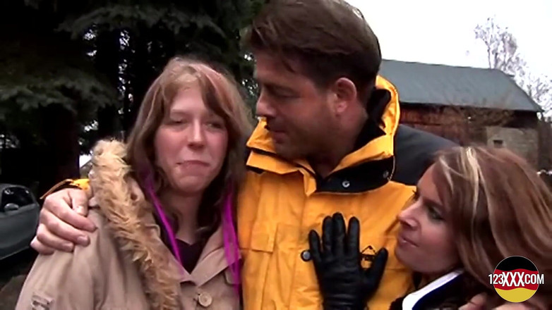 123XXX - Fucked Amateurs in Germany!: Twee geile meiden houden van die dikke lul