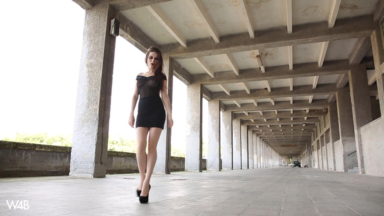 Watch4beauty: Sexy Walk