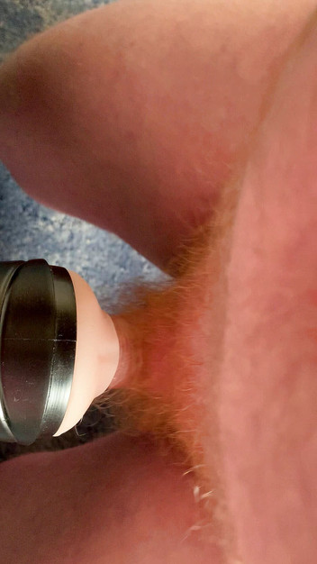 Gingerpubes: 私のfleshlightを犯す