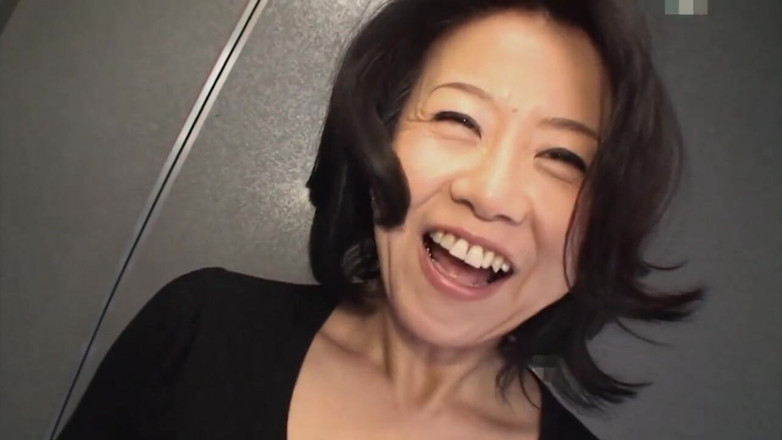 Milf in Love: La nonna giapponese pelosa - episodio 10