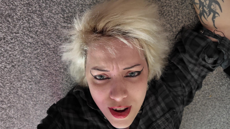 Glitterqueen1999: Spänning med styvmamma