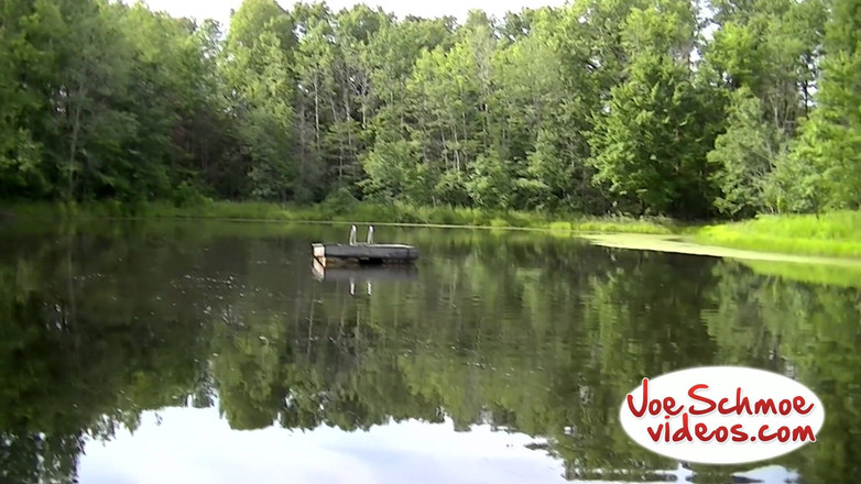 Joe Schmoe: ハング・エリックと共に湖で