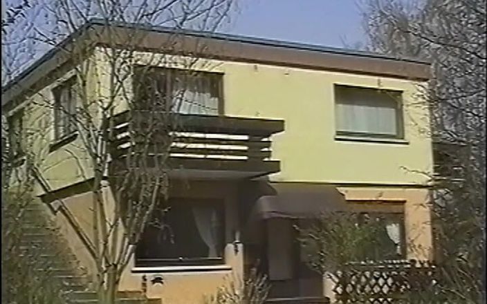 GERMAN PORN CLASSICS: Punto caliente - Heisse milfs Lieben Harte Und Steife Pollas
