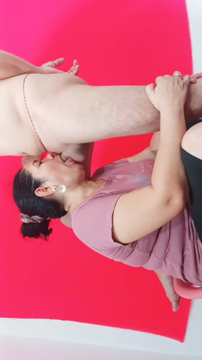 Valkyrieandluigy: Delicious Blowjob From My Girlfriend