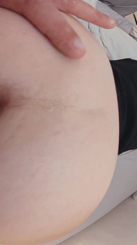 Primul anal cu matură sexy cu pulă uriașă
