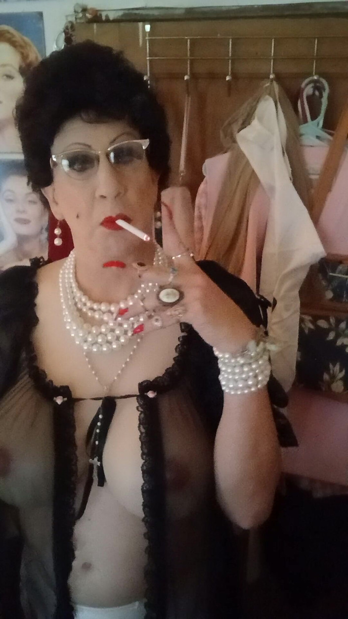 Mshollbrook: Ms Hollbrooks Cozy Nite Time Before Bed.