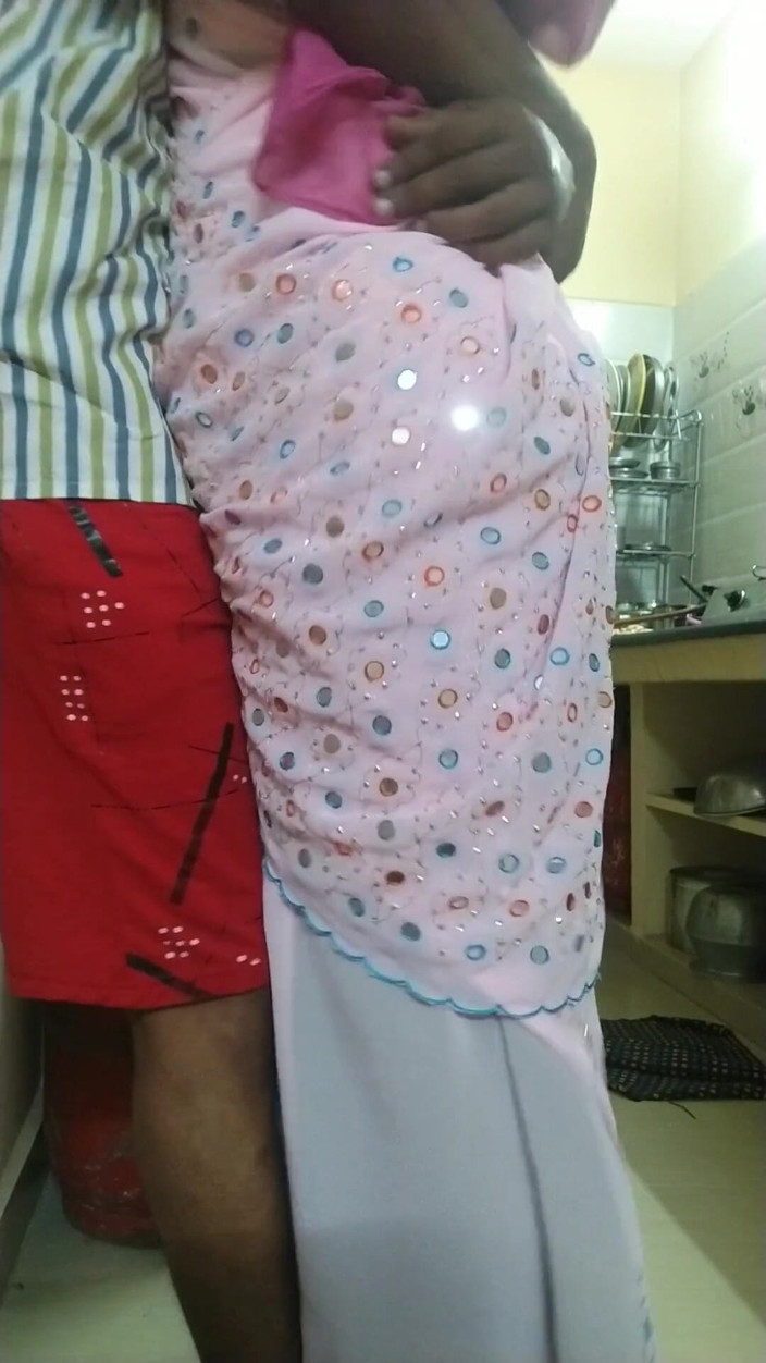 Saranya: Watercan Boy Fuck