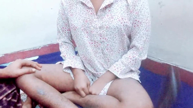 Favorite obsession: Mi padrastro me tose cuando me toco con un consolador...