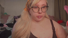 Oral Feels so Good, I Get so, so Wet Everytime I Fuck My Throat!!