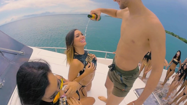 Good Girls Mansion: tasty blowjob on a wet brunette pussy GGmansion