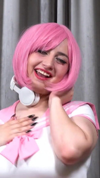 Anime Succubus Colllege Girl, Rada Brewer, mengongkek dirinya dengan mainan besar