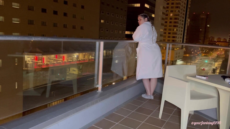 Your fantasy studio: Scoreggia con una vista a Barcellona