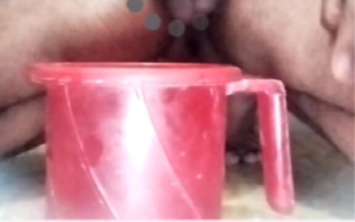 Indian Pornstar Ravi: Meando en casa