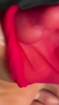 Pink Foxx verwijdert roze nylons
